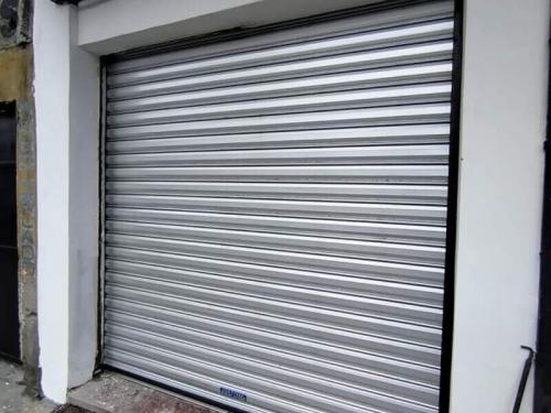 652460a5d82151.09086455 - Persianas metálicas Barcelona