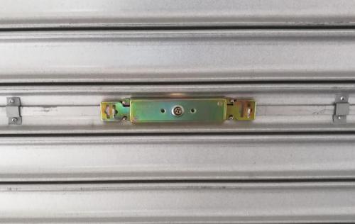 INSTALLATION DISMANTLE ROLLER SHUTTER LOCKSET SERVICE 22461 03 - Cerradura persiana metalica de suelo cierres de seguridad antirrobo persianas