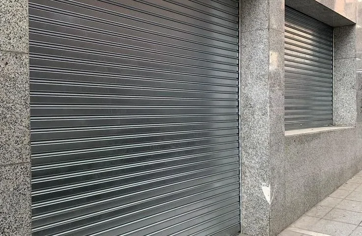 Cual son servicios para persianas metalicas para local 736x480 - ¿Cuál son servicios para persianas metálicas para local?