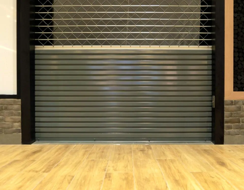 Cuales son los servicios de reparacion de persianas metalicas mas recomendados en Barcelona 960x750 - ¿Cuáles son los servicios de reparación de persianas metálicas más recomendados en Barcelona?